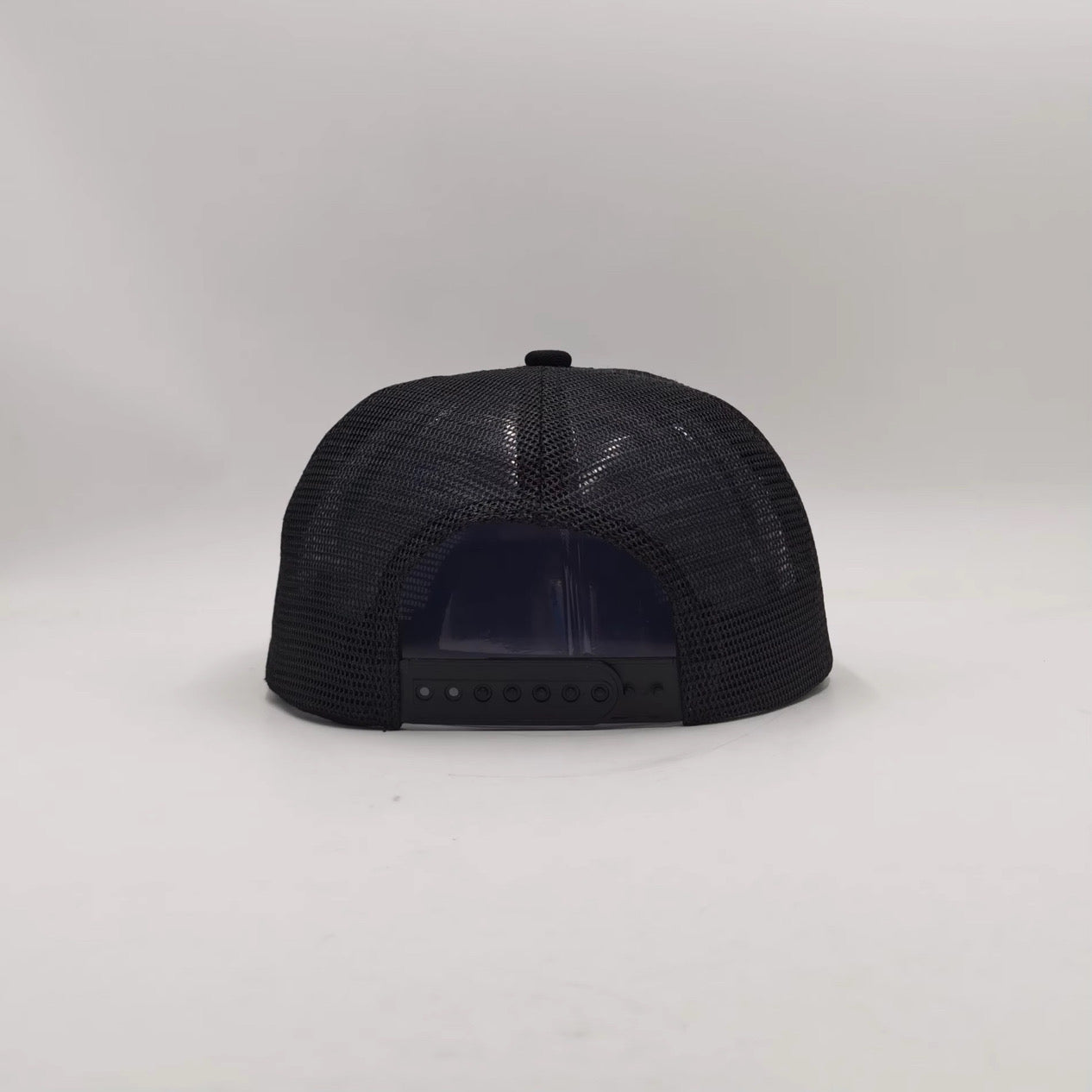 UNIFORM TRUCKER CAP